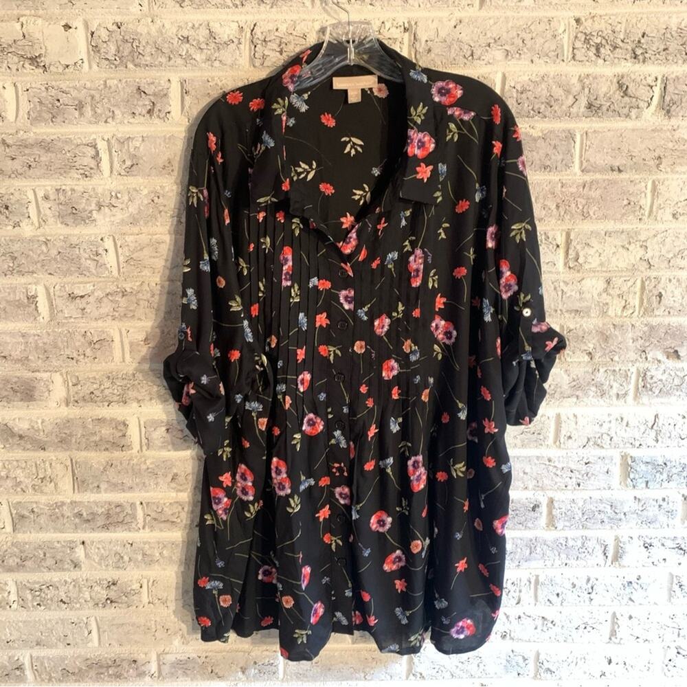 NWT Woman Within Black Top with Red and Pink Floral Pattern Size 2X